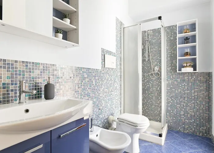 Gavinana By Mmega Florence